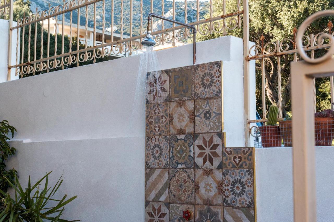 Camera Con Bagno Villa Isabel Cala Gonone Εξωτερικό φωτογραφία